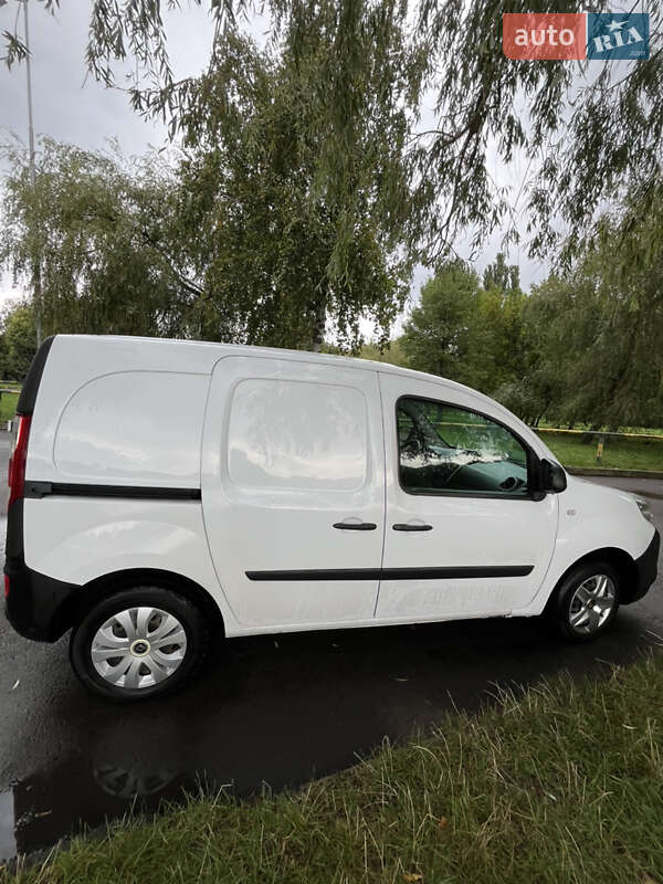 Вантажний фургон Renault Kangoo 2017 в Рівному фото 3 Вантажний фургон Renault Kangoo 2017 в Рівному