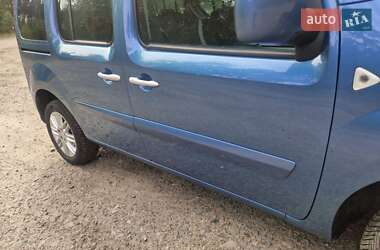 Минивэн Renault Kangoo 2012 в 