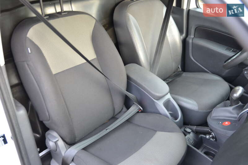 Грузовой фургон Renault Kangoo 2018 в Луцке