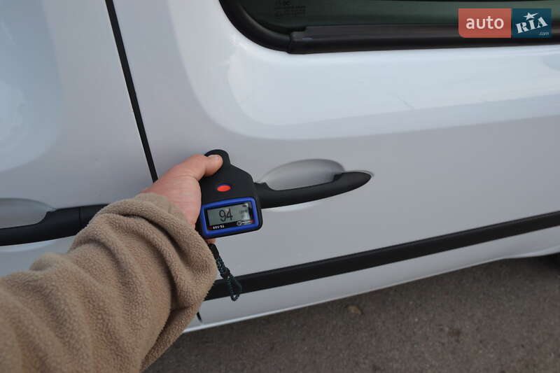 Грузовой фургон Renault Kangoo 2018 в Луцке