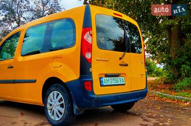 Минивэн Renault Kangoo 2013 в 