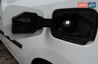 Грузовой фургон Renault Kangoo 2017 в 