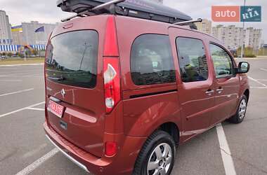 Минивэн Renault Kangoo 2010 в 