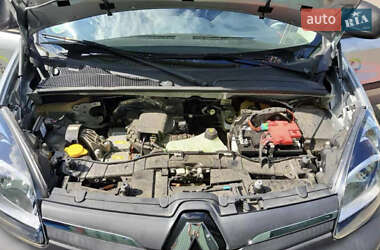 Грузовой фургон Renault Kangoo 2020 в 