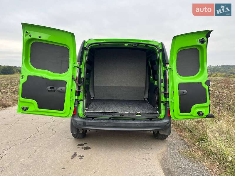 Грузовой фургон Renault Kangoo 2017 в Умани