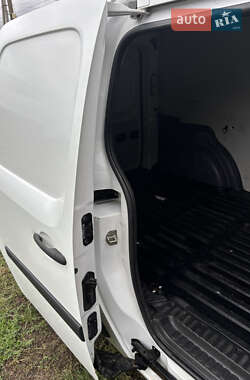 Грузовой фургон Renault Kangoo 2013 в 