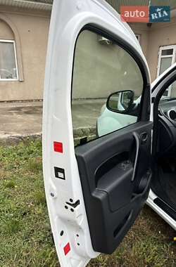 Грузовой фургон Renault Kangoo 2013 в 