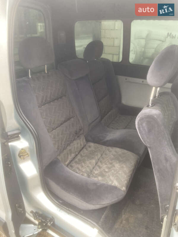 Минивэн Renault Kangoo 2003 в Первомайске фото 6 Минивэн Renault Kangoo 2003 в Первомайске
