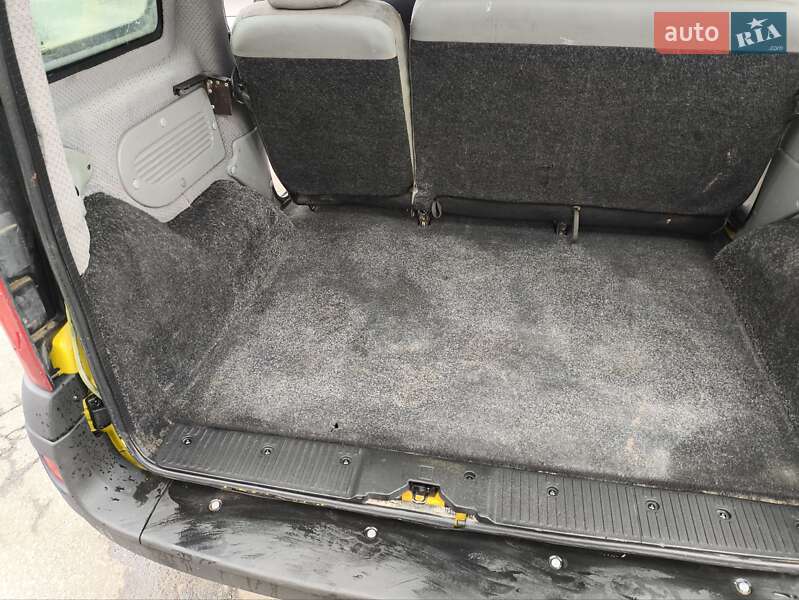 Минивэн Renault Kangoo 2003 в Умани