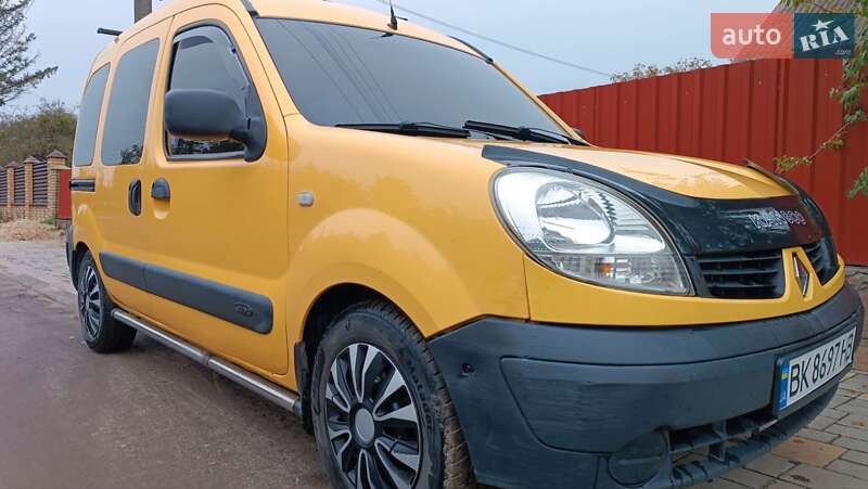 Мінівен Renault Kangoo 2008 в Сарнах