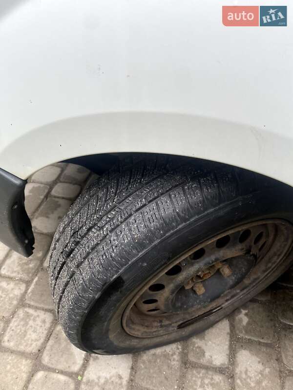 Грузовой фургон Renault Kangoo 2005 в Черкассах фото 15 Грузовой фургон Renault Kangoo 2005 в Черкассах