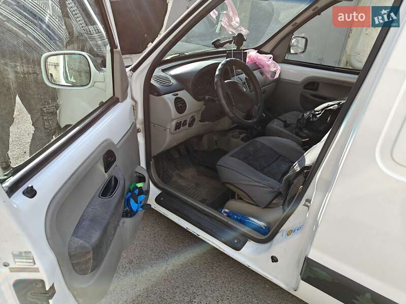 Грузовой фургон Renault Kangoo 2004 в Днепре фото 3 Грузовой фургон Renault Kangoo 2004 в Днепре