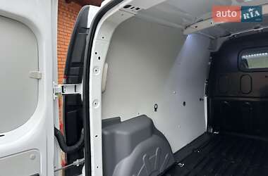Грузовой фургон Renault Kangoo 2019 в 