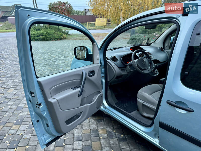 Минивэн Renault Kangoo 2009 в Харькове