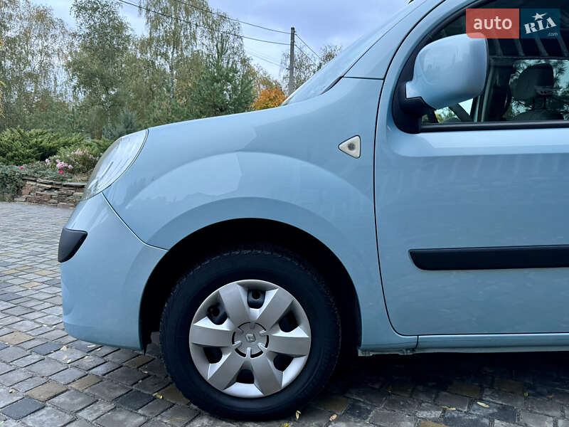 Минивэн Renault Kangoo 2009 в Харькове