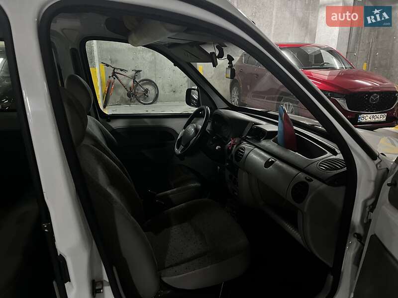 Мінівен Renault Kangoo 2005 в Львові фото 17 Мінівен Renault Kangoo 2005 в Львові