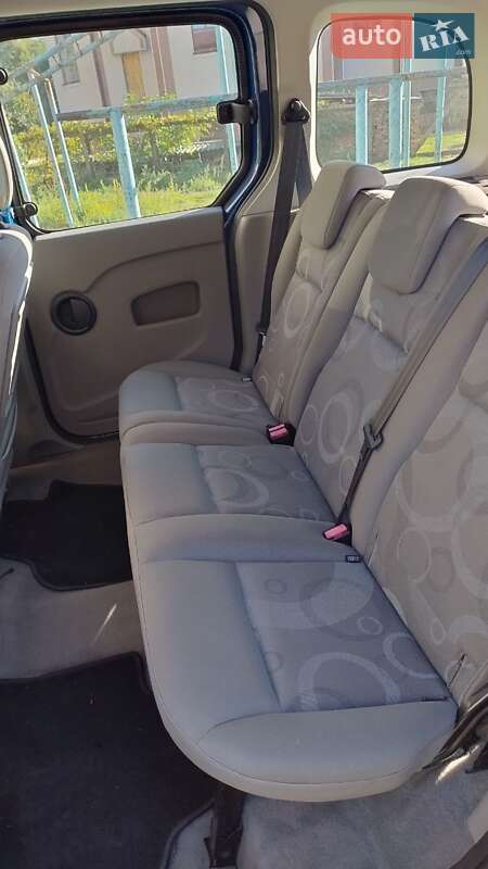 Минивэн Renault Kangoo 2009 в Черновцах