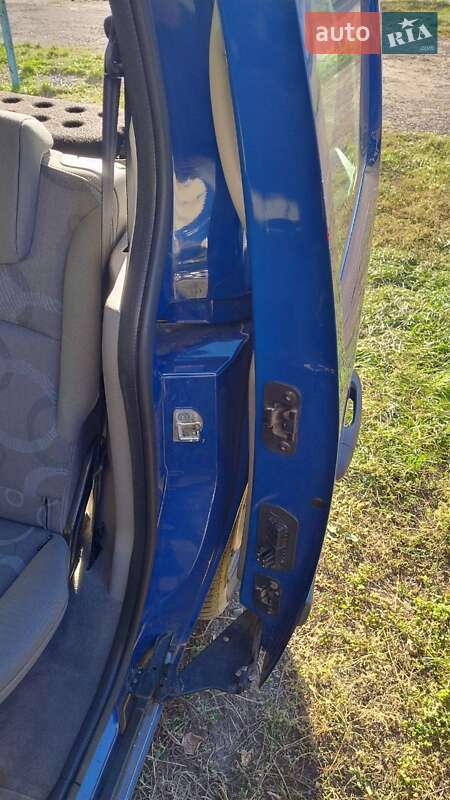 Минивэн Renault Kangoo 2009 в Черновцах