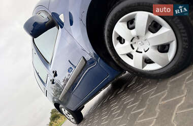 Минивэн Renault Kangoo 2009 в 