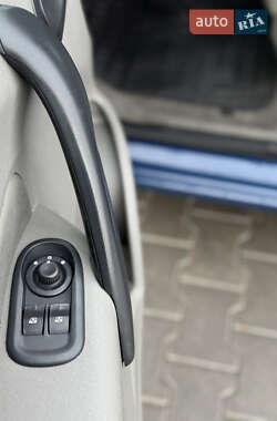 Минивэн Renault Kangoo 2009 в 