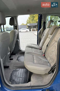 Минивэн Renault Kangoo 2009 в 