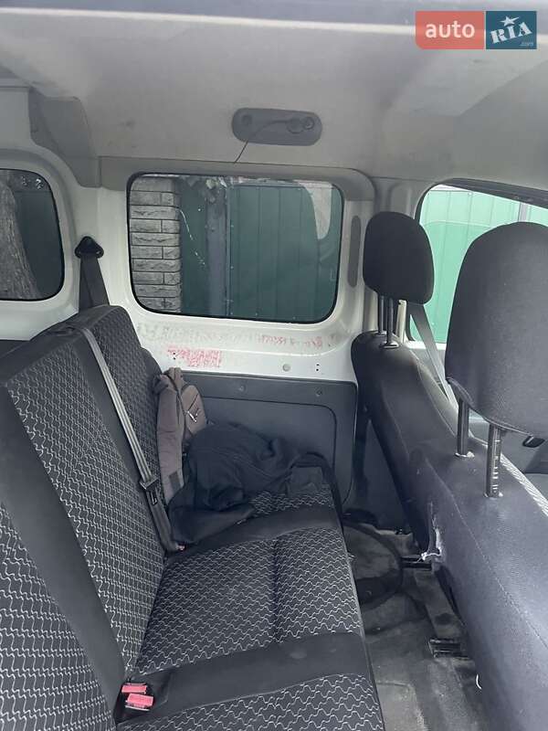 Минивэн Renault Kangoo 2011 в Прилуках фото 9 Минивэн Renault Kangoo 2011 в Прилуках