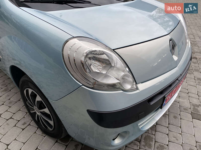 Минивэн Renault Kangoo 2010 в Ивано-Франковске
