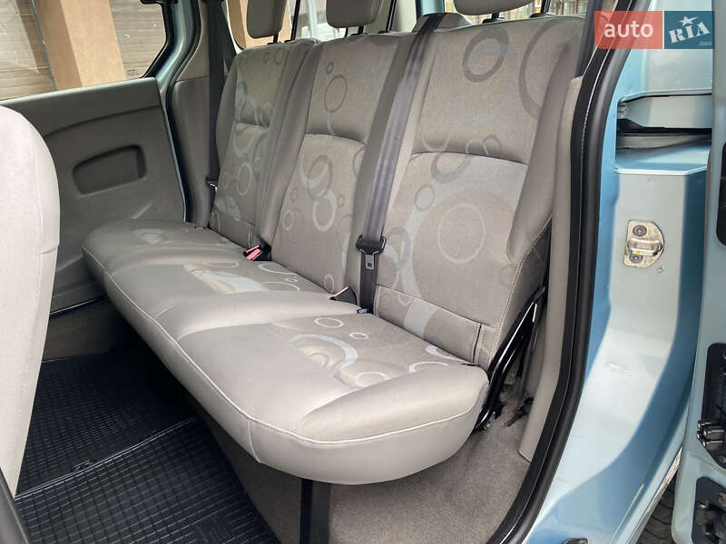 Минивэн Renault Kangoo 2010 в Ивано-Франковске