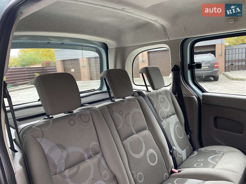 Минивэн Renault Kangoo 2010 в Ивано-Франковске