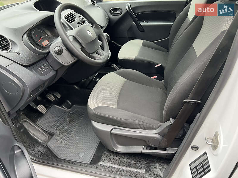 Мінівен Renault Kangoo 2017 в Дніпрі