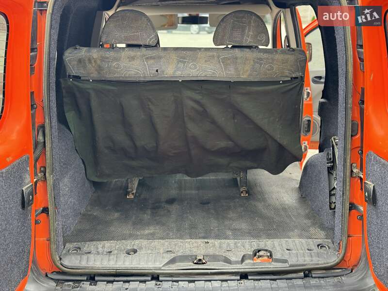 Минивэн Renault Kangoo 2009 в Кицмани фото 16 Минивэн Renault Kangoo 2009 в Кицмани