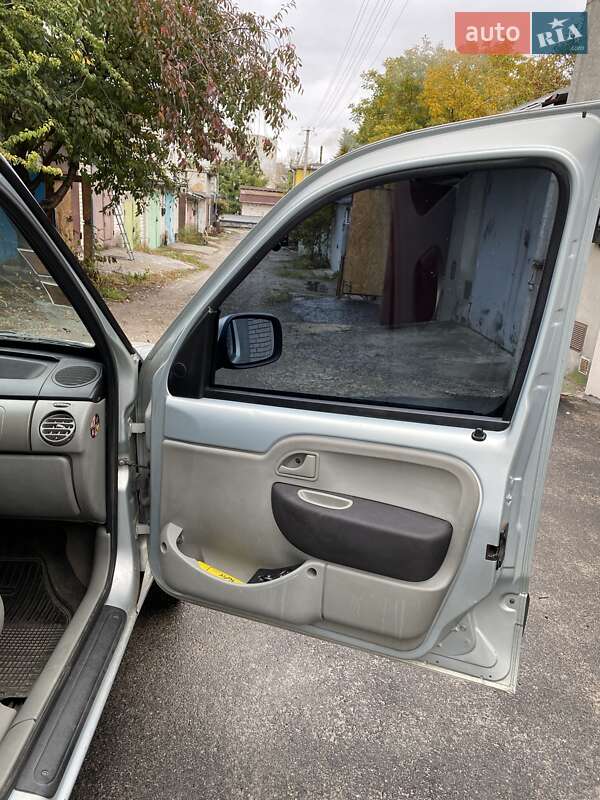 Минивэн Renault Kangoo 2007 в Обухове фото 11 Минивэн Renault Kangoo 2007 в Обухове
