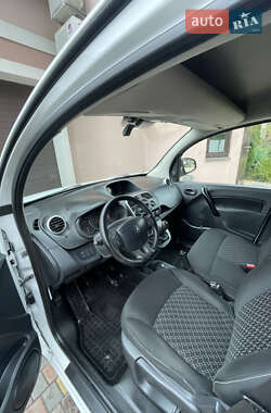 Грузовой фургон Renault Kangoo 2013 в 