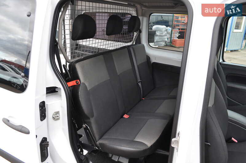 Минивэн Renault Kangoo 2018 в Киеве