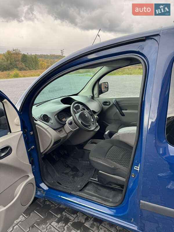 Мінівен Renault Kangoo 2008 в Чернівцях