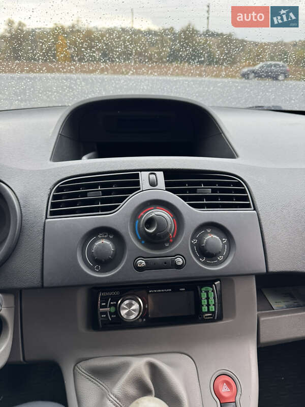 Мінівен Renault Kangoo 2008 в Чернівцях