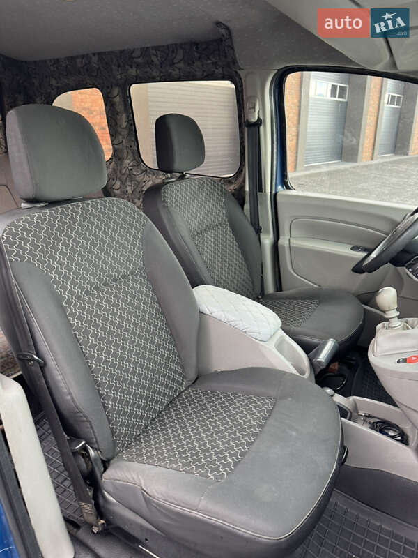 Мінівен Renault Kangoo 2008 в Чернівцях