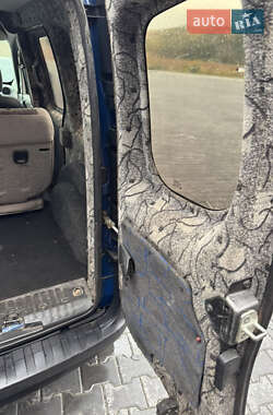 Мінівен Renault Kangoo 2008 в  фото 32 Мінівен Renault Kangoo 2008 в