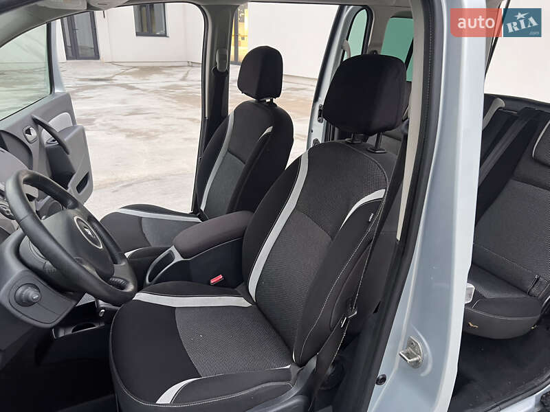 Мінівен Renault Kangoo 2013 в Луцьку