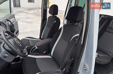 Минивэн Renault Kangoo 2013 в 