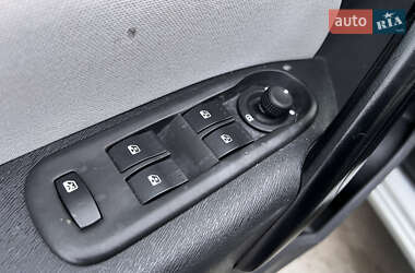 Минивэн Renault Kangoo 2013 в 