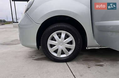 Минивэн Renault Kangoo 2013 в 