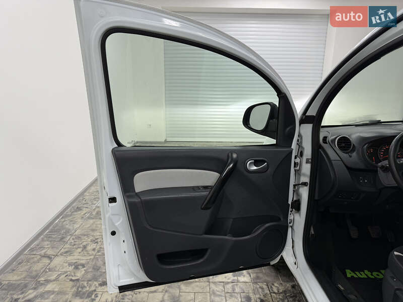 Мінівен Renault Kangoo 2013 в Одесі