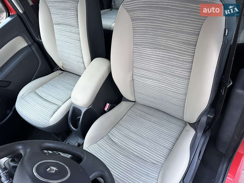 Минивэн Renault Kangoo 2012 в Лубнах
