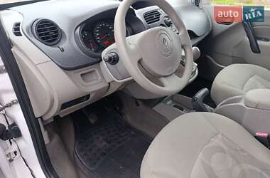 Минивэн Renault Kangoo 2010 в 