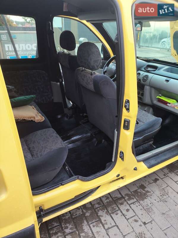 Мінівен Renault Kangoo 2006 в Тернополі фото 4 Мінівен Renault Kangoo 2006 в Тернополі