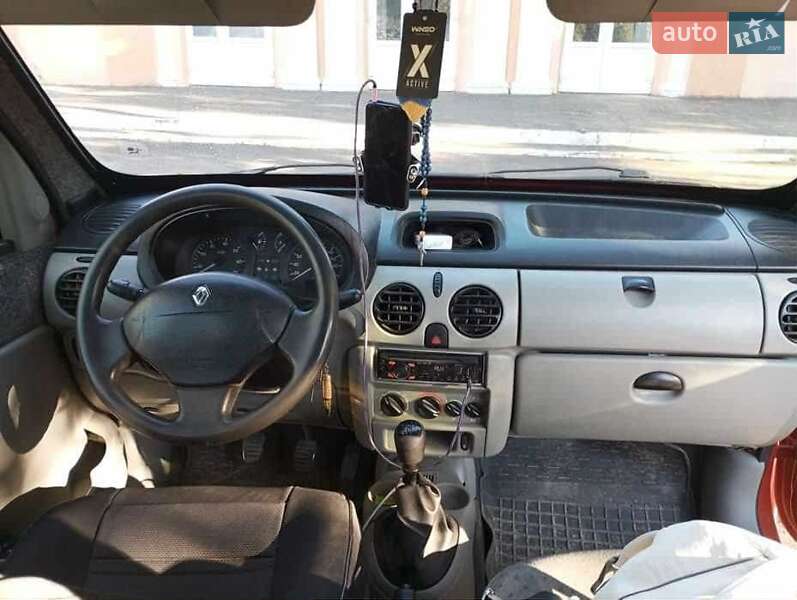 Минивэн Renault Kangoo 2005 в 