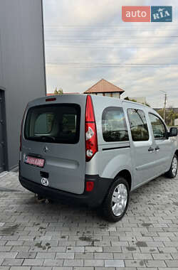 Минивэн Renault Kangoo 2010 в 