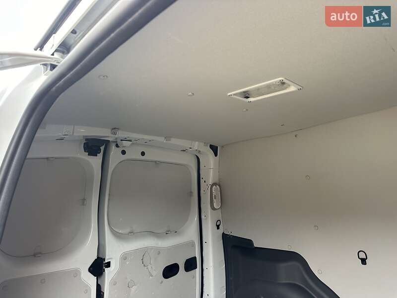 Вантажний фургон Renault Kangoo 2019 в Хмельницькому