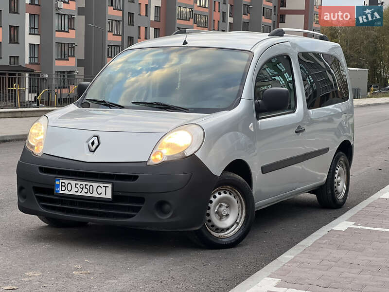 Минивэн Renault Kangoo 2008 в Тернополе